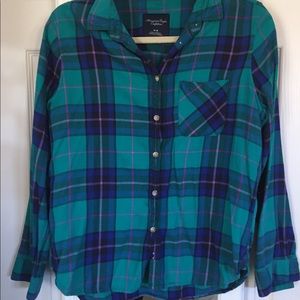 AmericanEagle Plaid Button Up